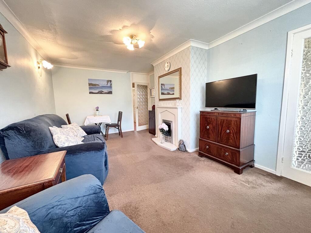Lounge Additional
