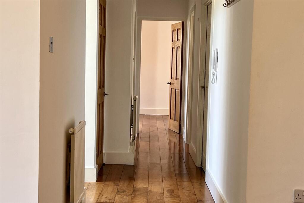 Eldorado Road - Hallway