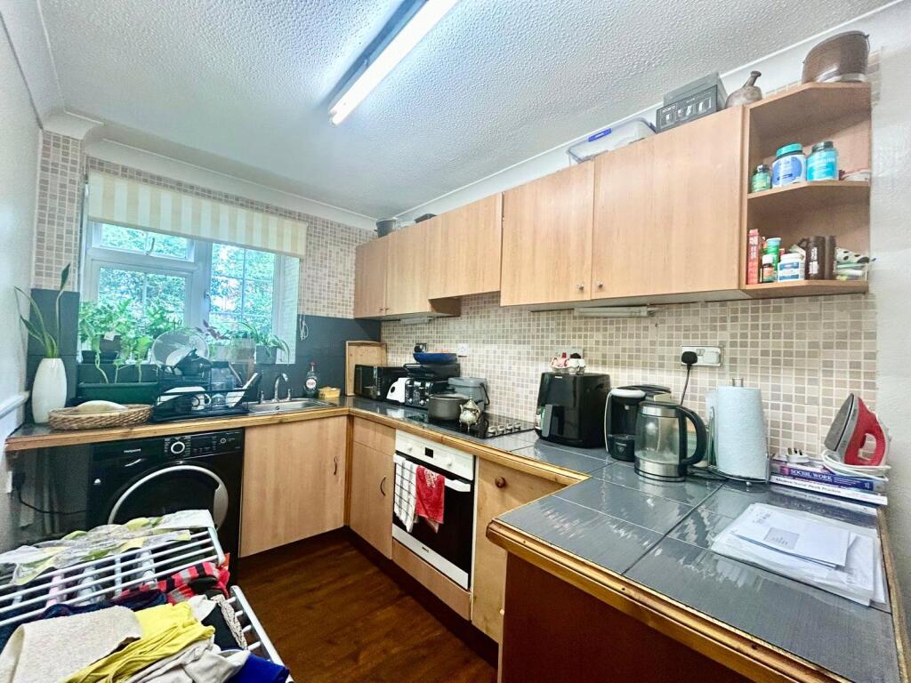 Picture No. 03blob:h