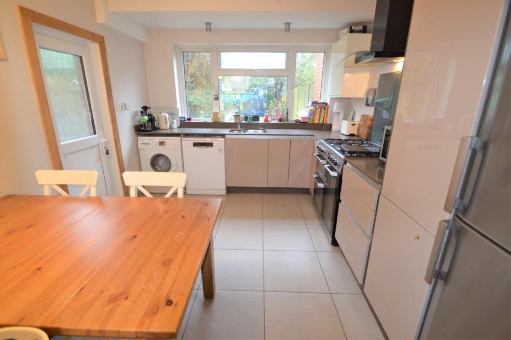 Kitchen/Breakfast Ro
