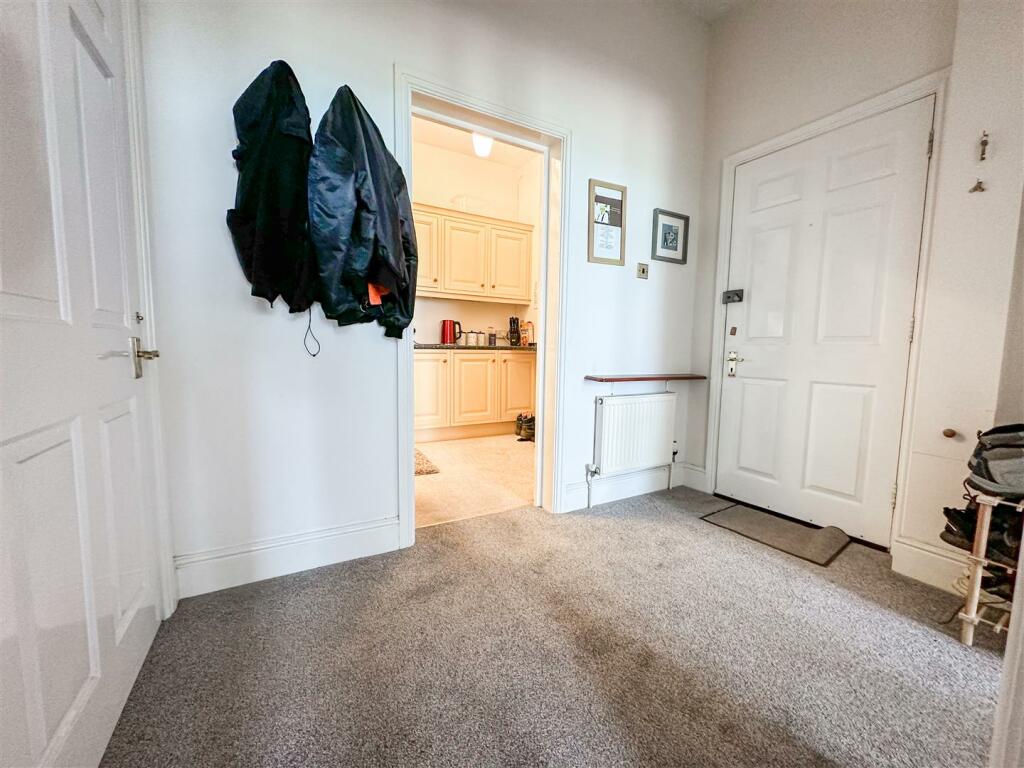 ENTRANCE HALLWAY