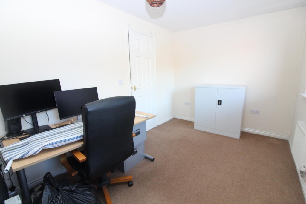 Bedroom 1 T202601081134.jpg