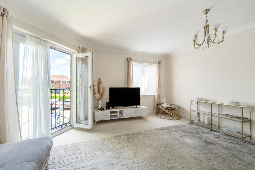 1321195-6-686cf99...