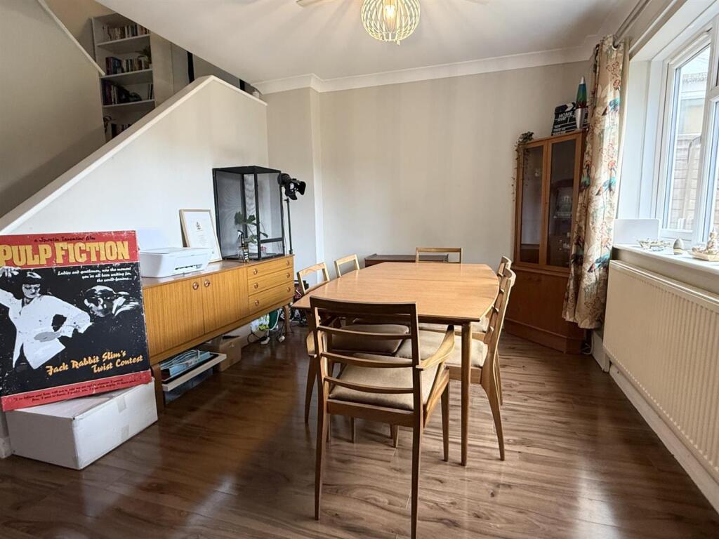 Dining Room.jpg