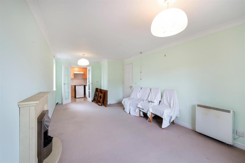 BRADBURY COURT (4).jpg