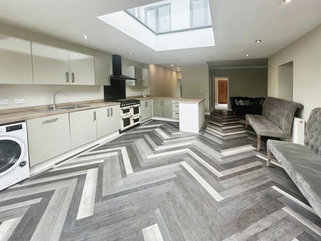 Kitchen Breakfast Room