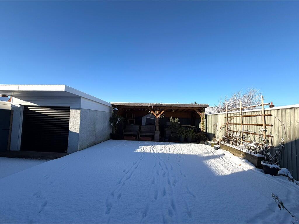 processed-8F8EC66...