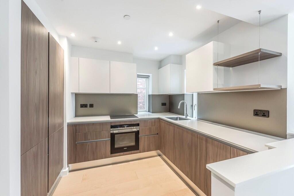 Flat 5, Turret Ho...