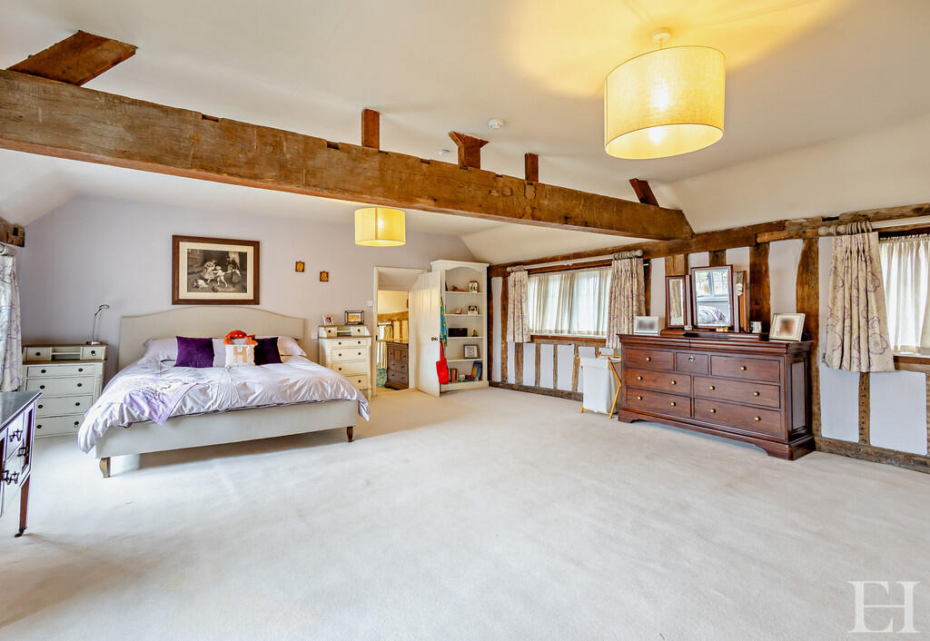 8643202-interiorW...