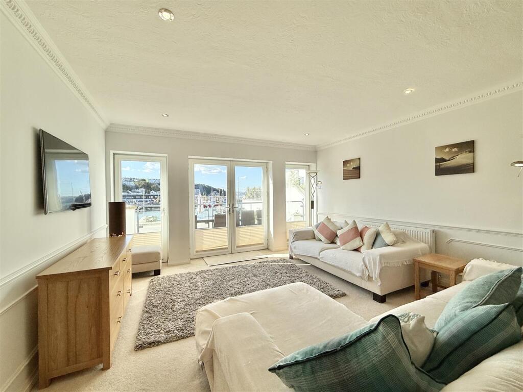 Lounge Onto Terrace.JPG