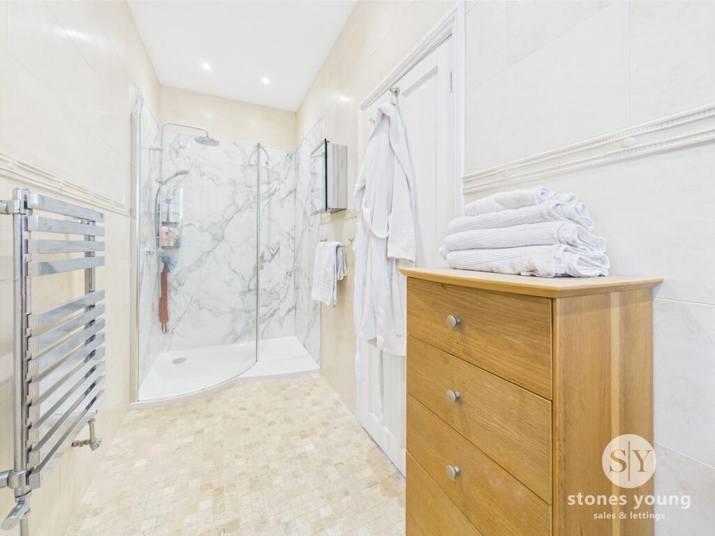 En suite