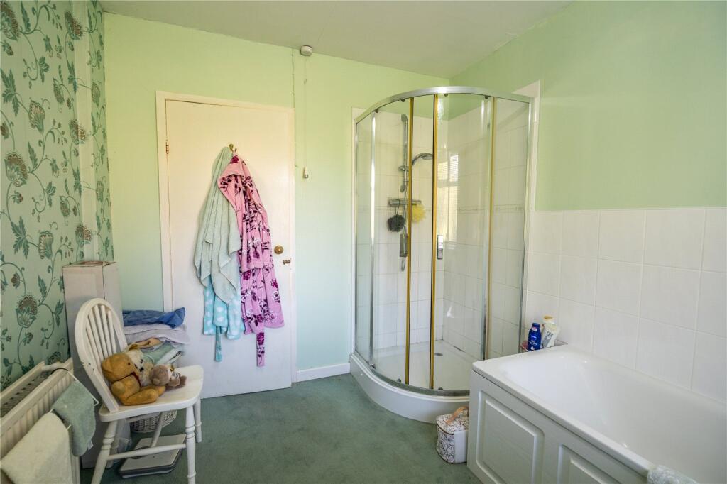 Bathroom (2)