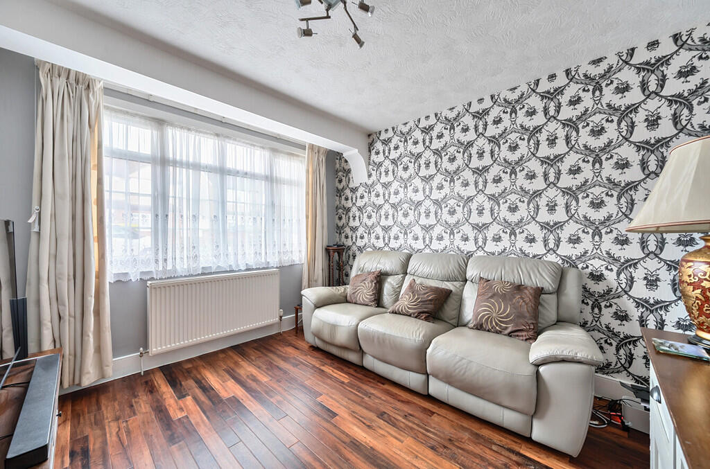 1328484-12-687f3f...