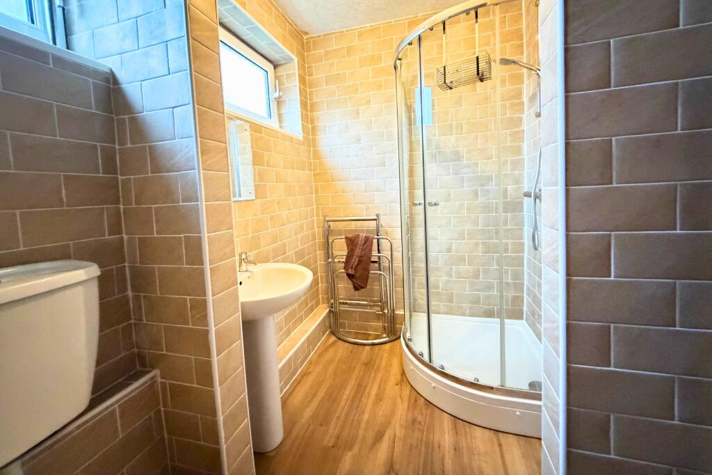 5 Park Lea, Town Street, Middleton, Leeds