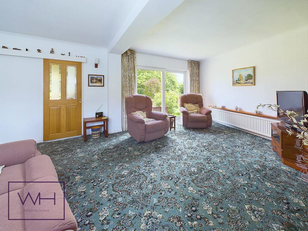 CAM03785G0-PR0052-ST