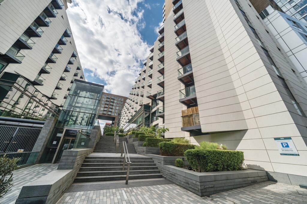 2-681a22aabff37-1...