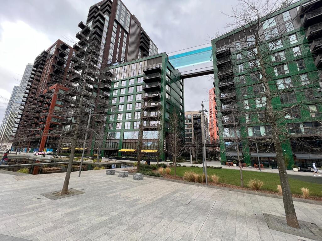 Jack Rose- image of skypool