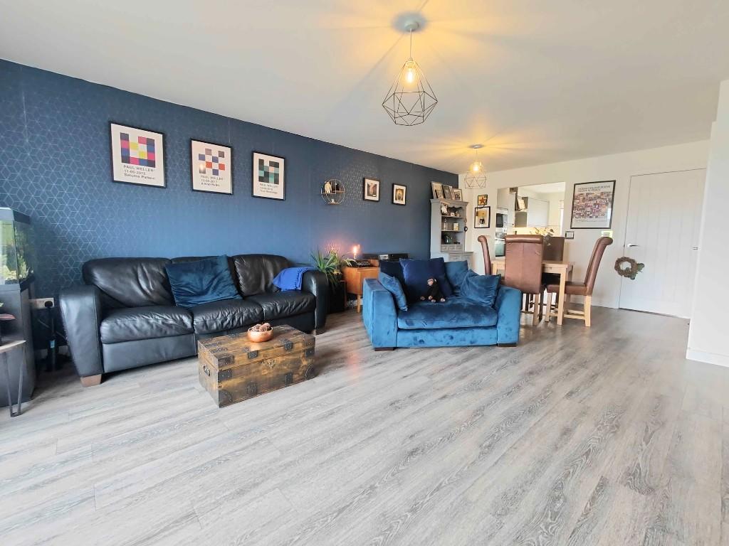 Living / Dining Room