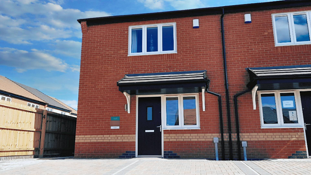 Lovely 1 Bed Home