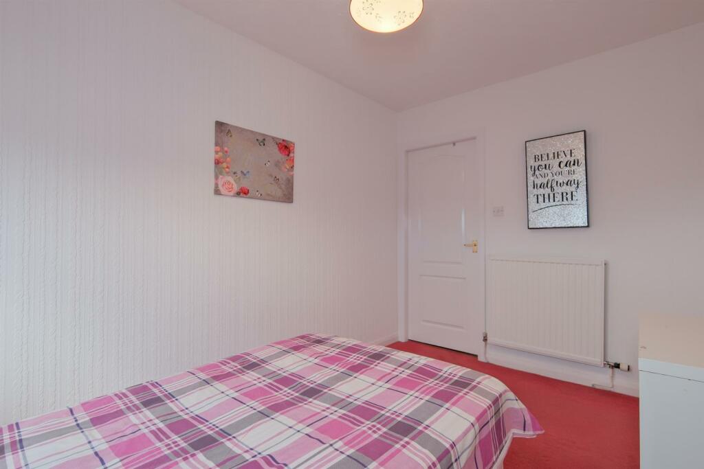 025-35 Greenfield Road, Carluke, ML85DA.jpg