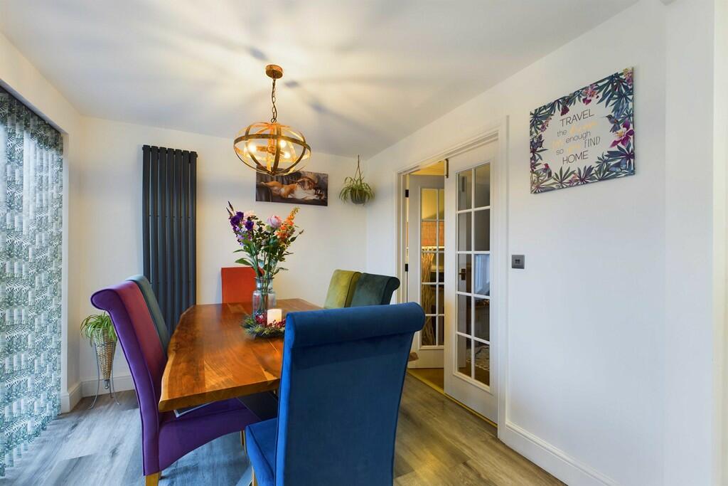 CAM01211G0-PR0134...