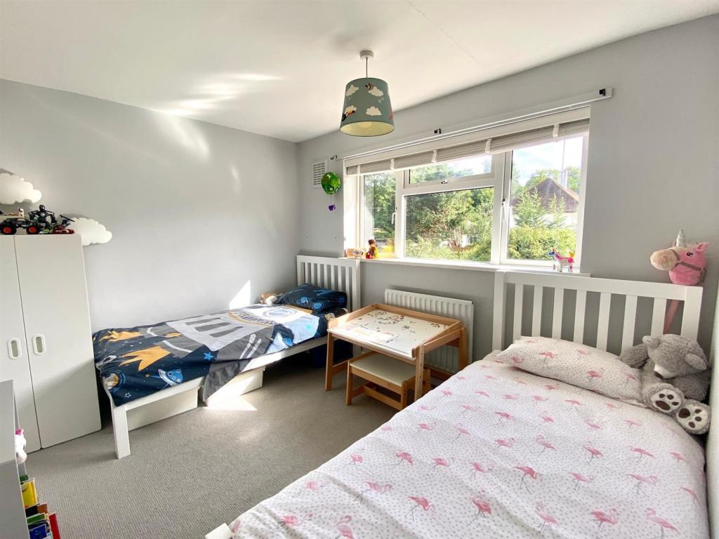 Bedroom 2.jpg