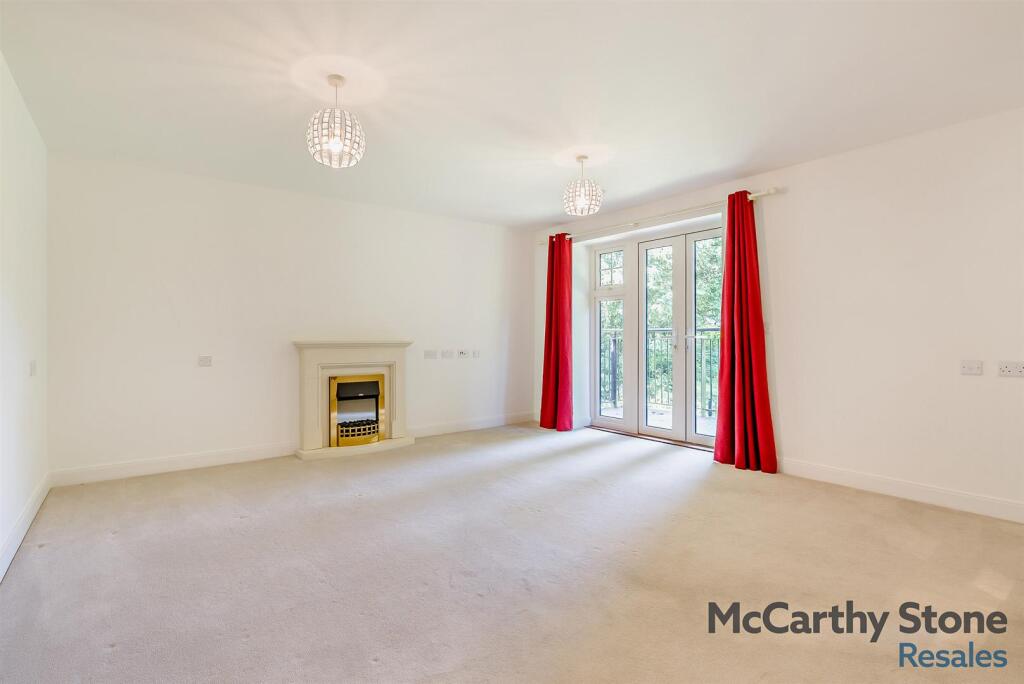 8653292-interior10-800.jpg