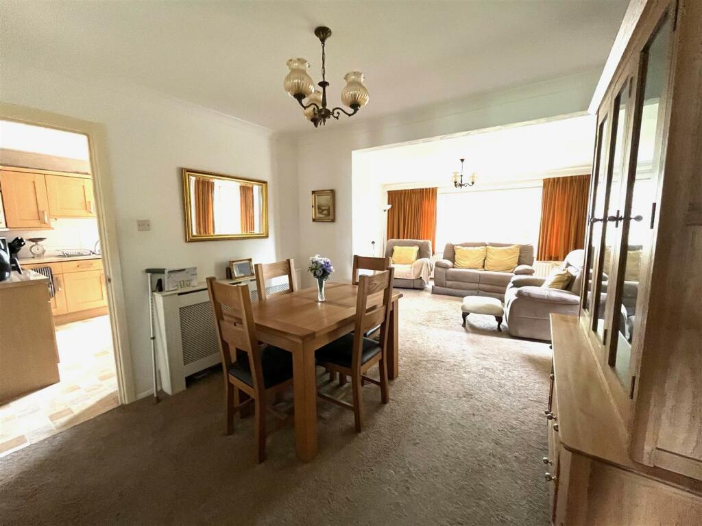 lanrick gardens (14).jpeg