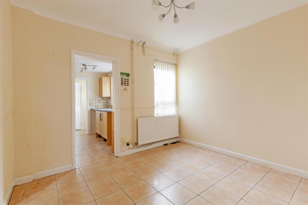 Dining Room-1.jpg