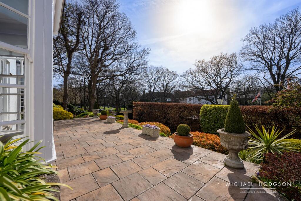 59 Front Street Whitburn-74.jpg