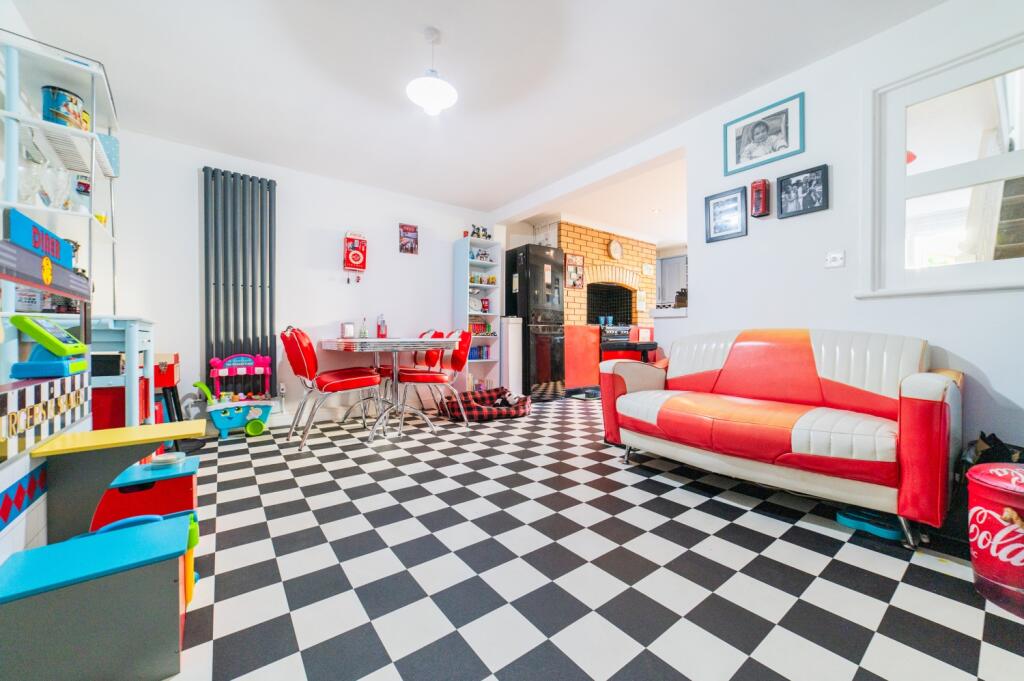 Award-winning Media team on EVERY Listing_14