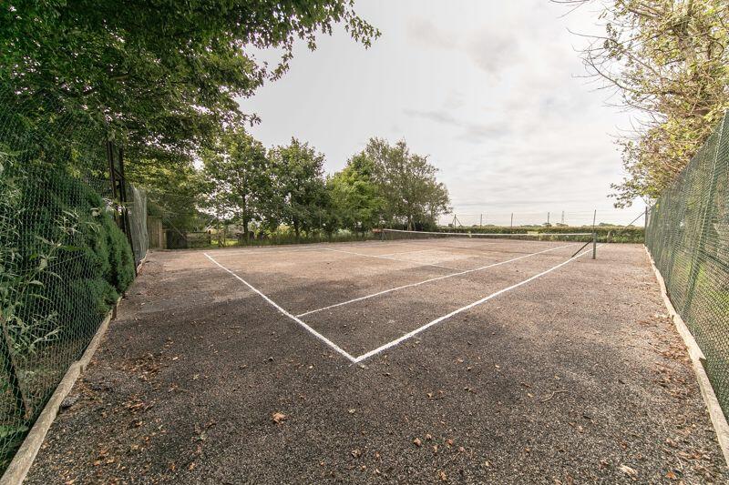 Tennis court