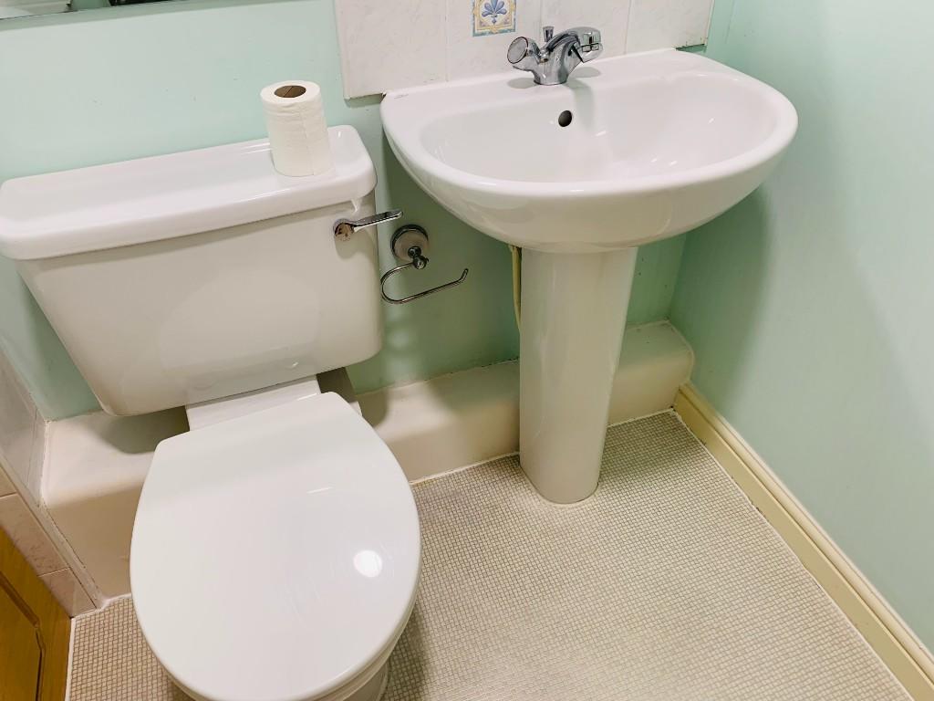 Main Bathroom