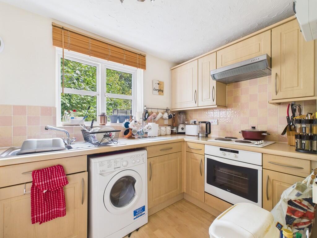 CAM02089G0-PR0538...