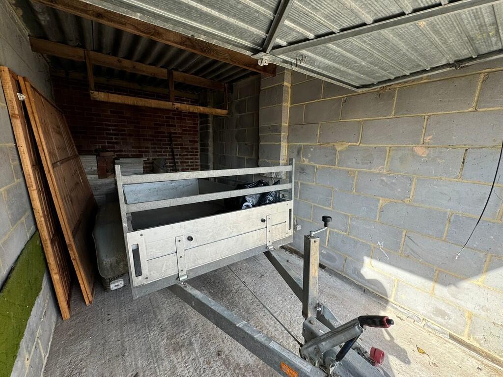 WhatsApp Image 20...