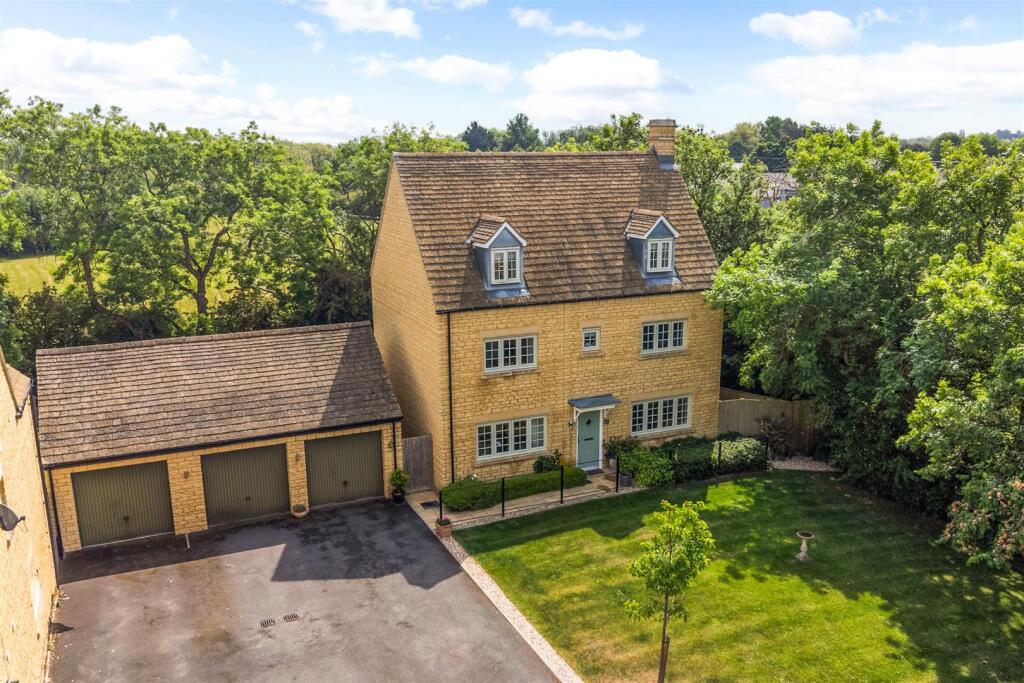 92548_21 June Lewis Way (3).jpg