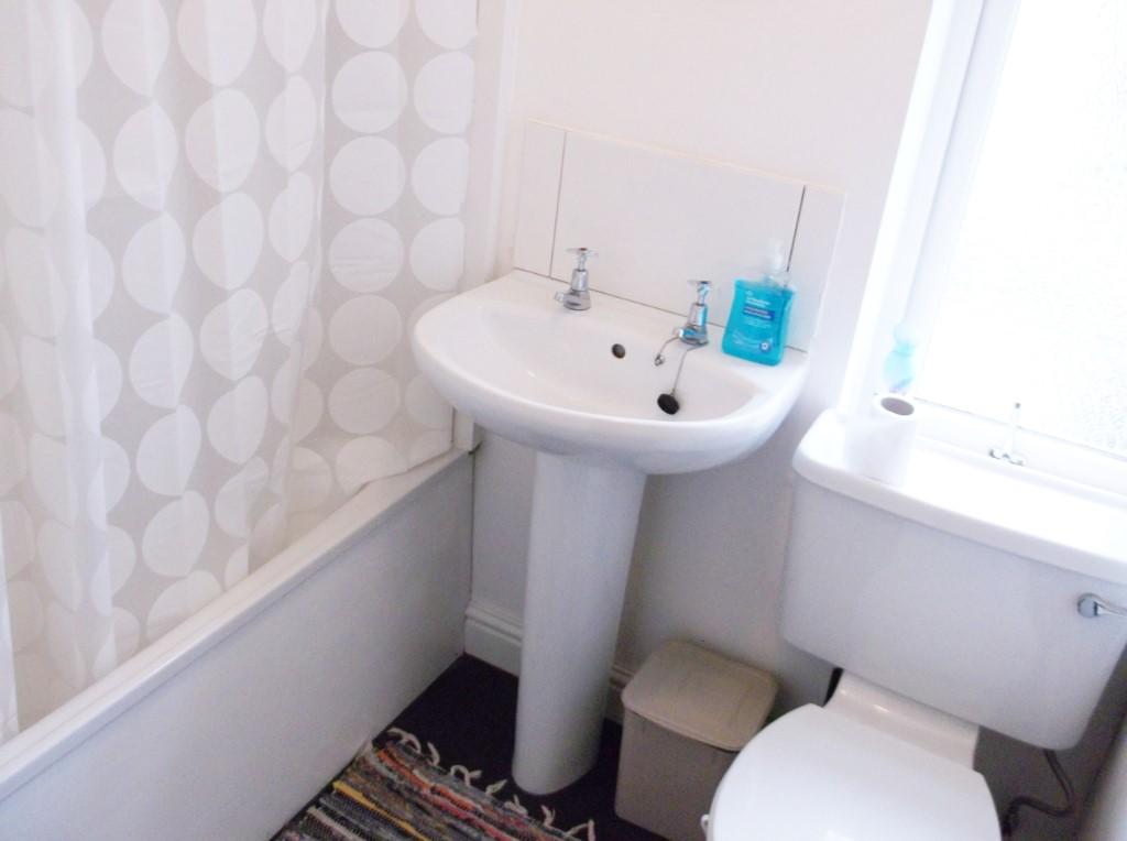 Bathroom 1 of 2