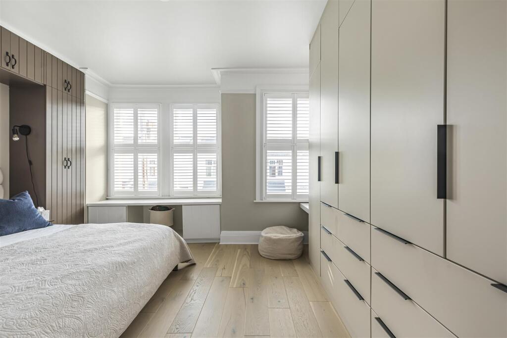 James_ande ueens_road-sw14__24_.JPG