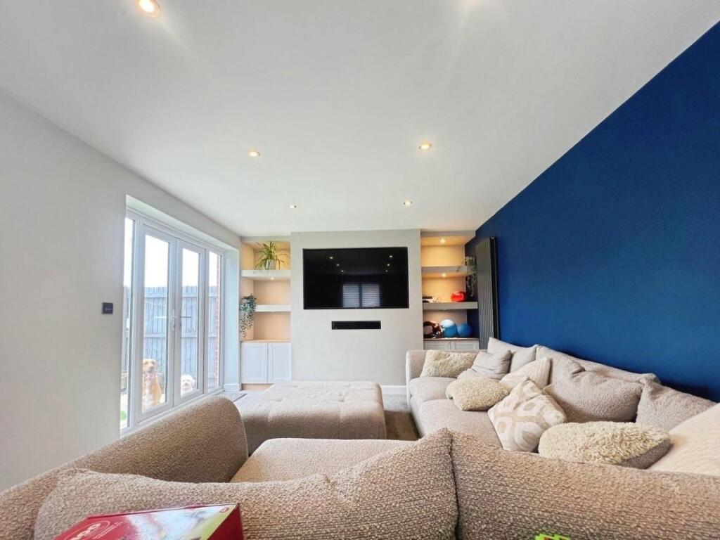 e56caf42--469F-BAEB-B1E9CD3689E9-54632-00000DFD293