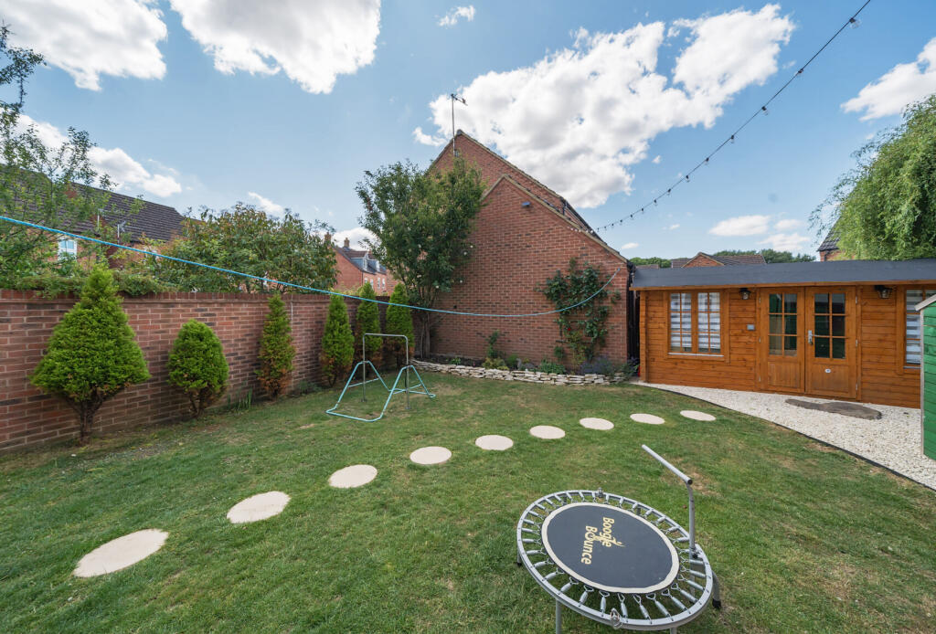 1313569-3-68653fb...