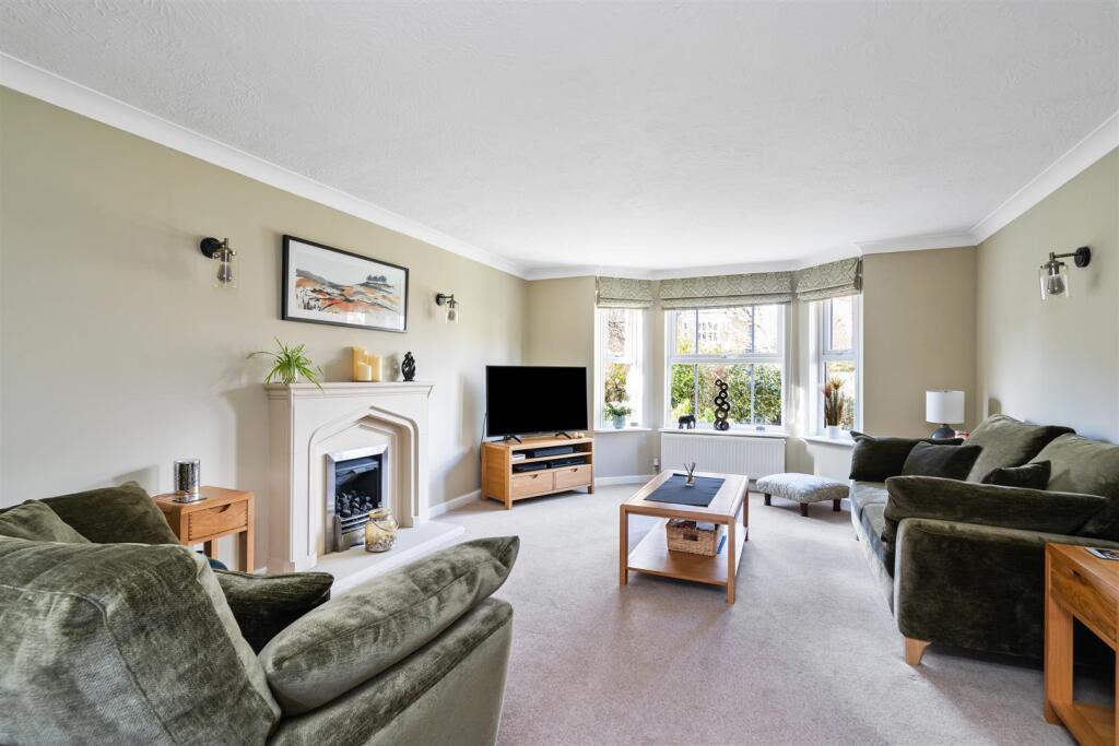 34 Whitefields Gate_24.jpg