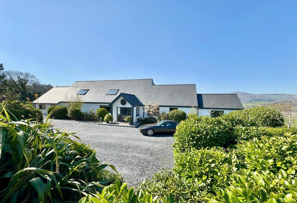 PHOTO-2025-04-22-22-42-27 (6).jpg