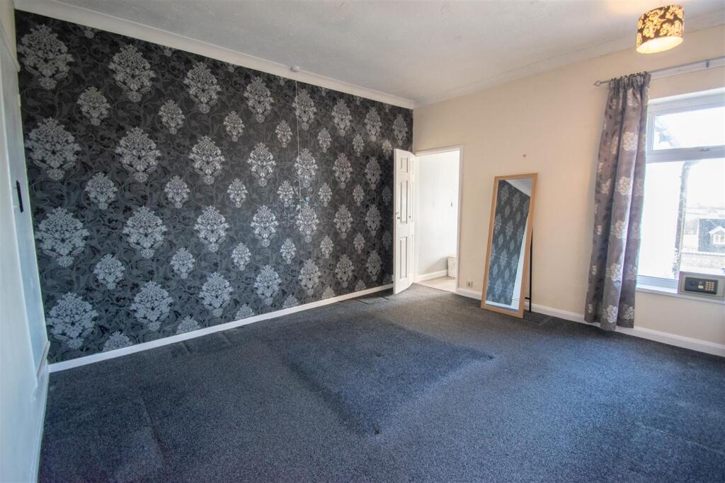 Photo 20-11-2025, 12 04 01.jpg