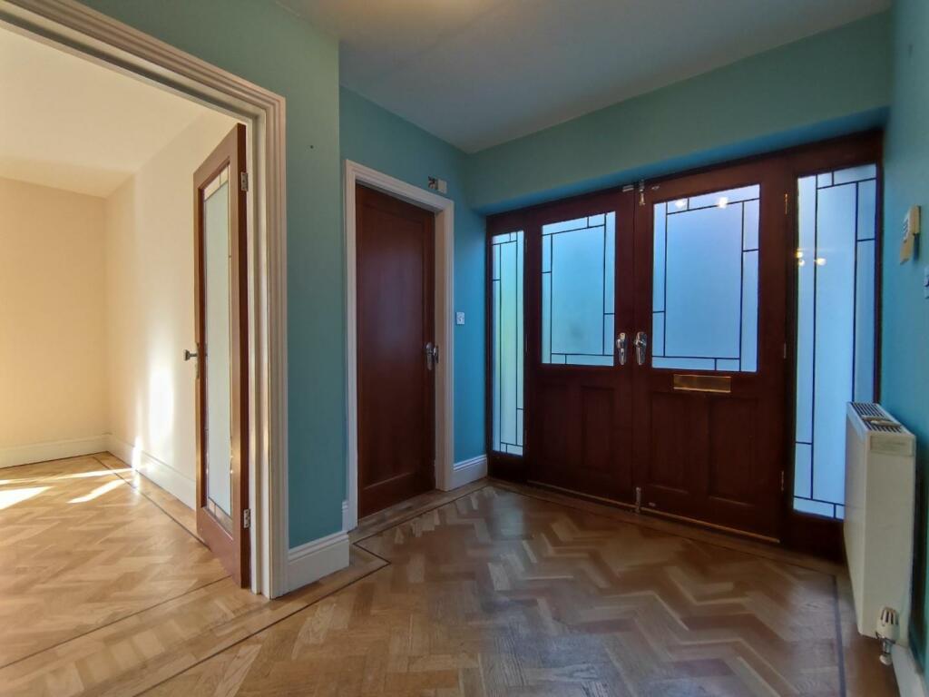 Hall 2