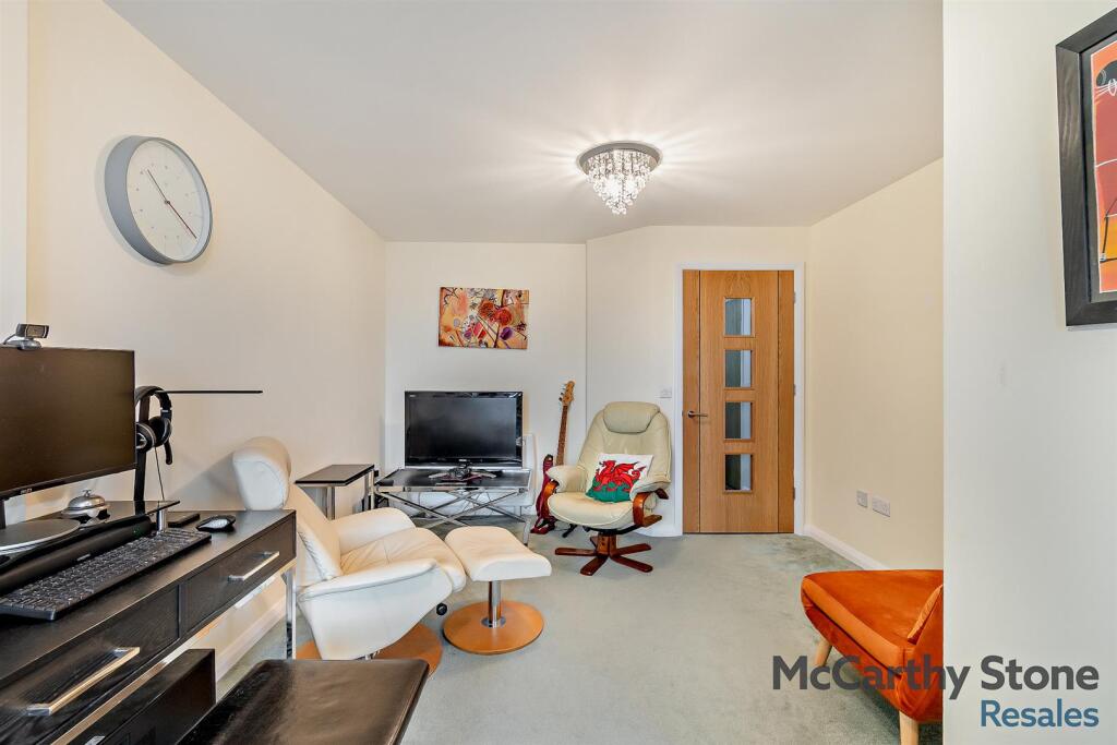 8649813-interior08-800.jpg