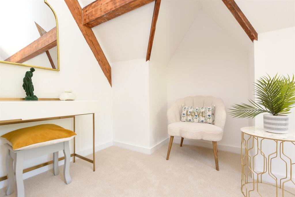 Internal Lifestyle Photograph