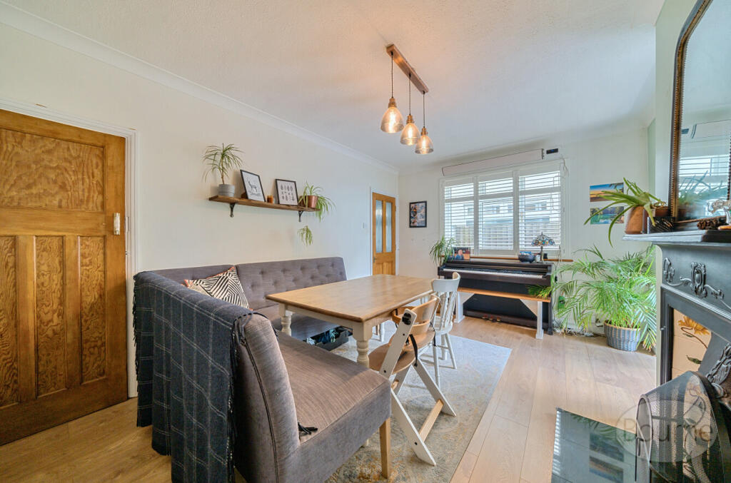 ed330472-a97b-4ca...