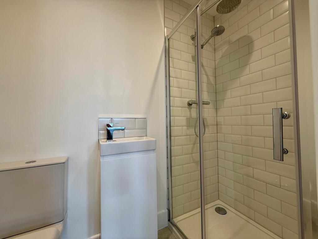 En-suite Bathroom