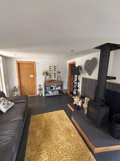 LIVING -DINING AREA