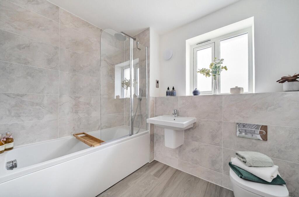 1320772-20-686bc6...